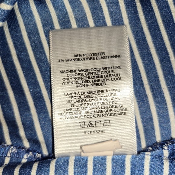 EXPRESS Blue White Striped V-neck Blouse Short Sleeve Size Large - Picture 10 of 10